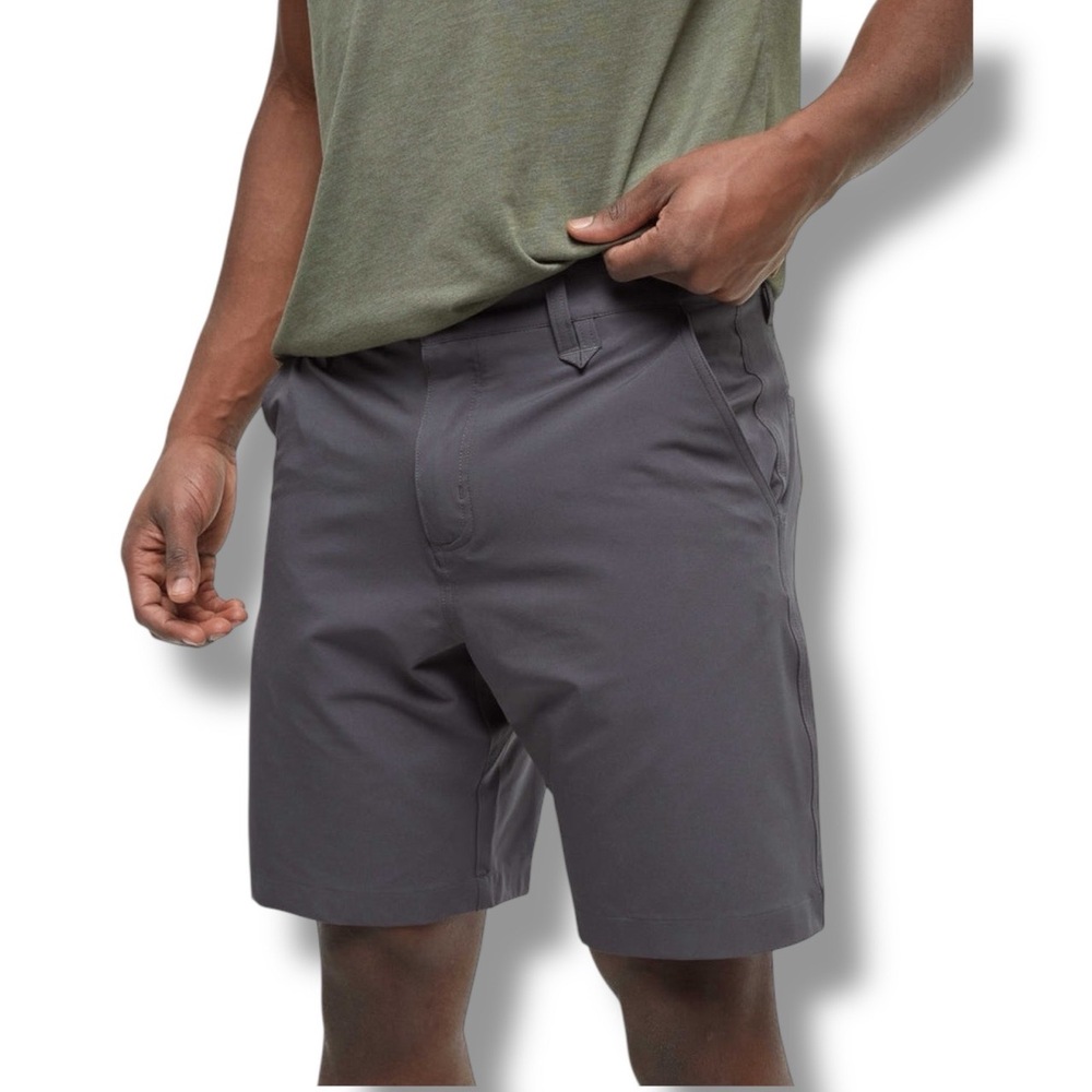 NWT‎ Tentree InMotion Latitude Short Men’s Size 38 in Graphite Grey